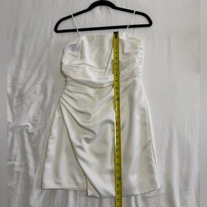 DO+BE White Satin Strapless Ruched Mini Dress